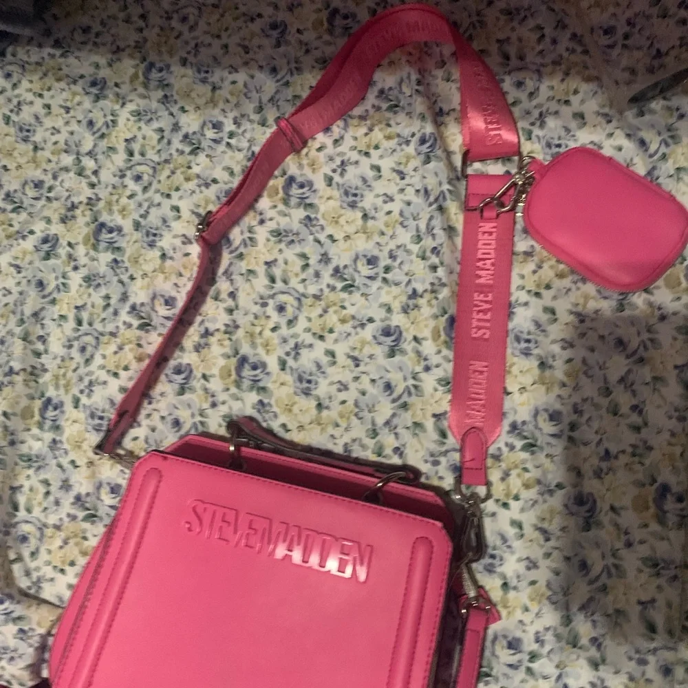 Steve Madden Hot Pink Crossbody Strap Bag